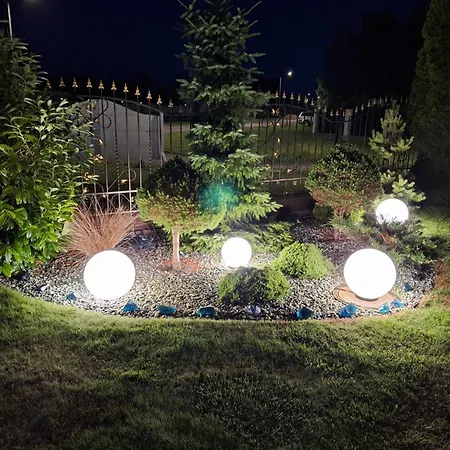 Проживание в семье Roza Wiatrow *