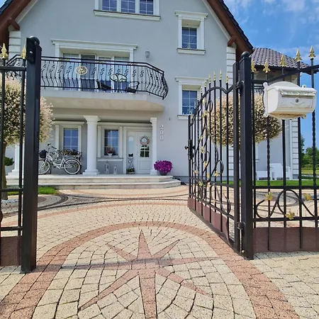 בית אירוח Roza Wiatrow