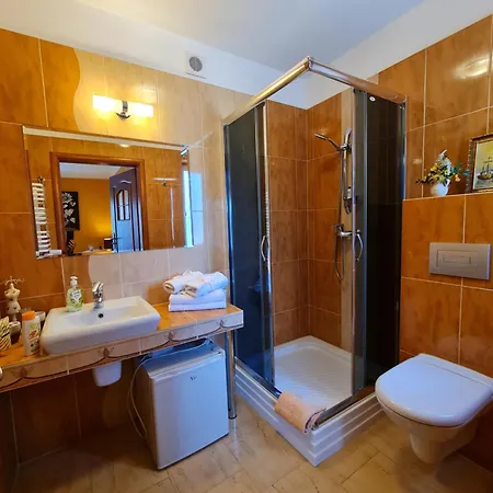 בית אירוח Roza Wiatrow