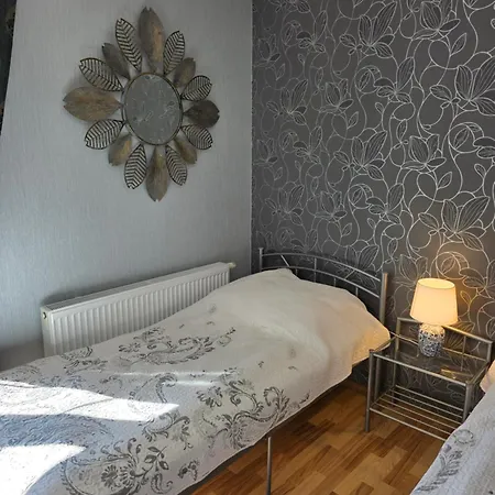 Roza Wiatrow Rum i privatbostad Dziwnówek