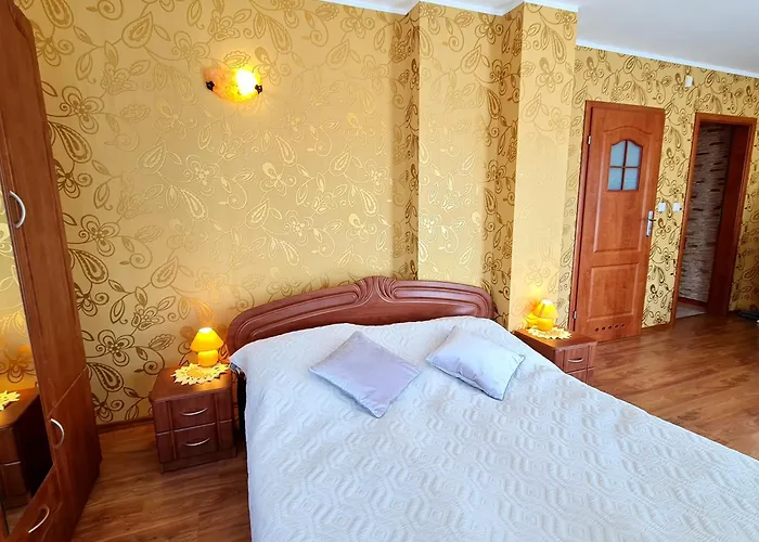 Roza Wiatrow Dziwnówek