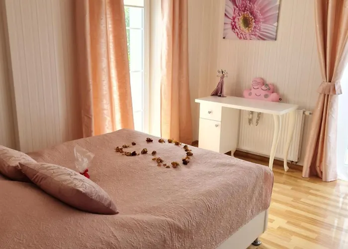 Roza Wiatrow Pansiyon *